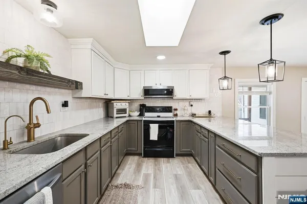 $469,900 | 12 Canfield Street, Stanhope, NJ 07874