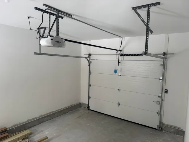 $349,000 | 5 Friedman Lane, Freedom, NH 03836