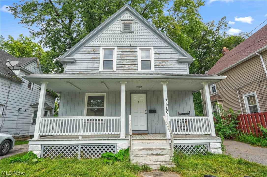 3520 Krather Road Cleveland, OH 44109 - Photo 2 of 26 Gallery Image 2