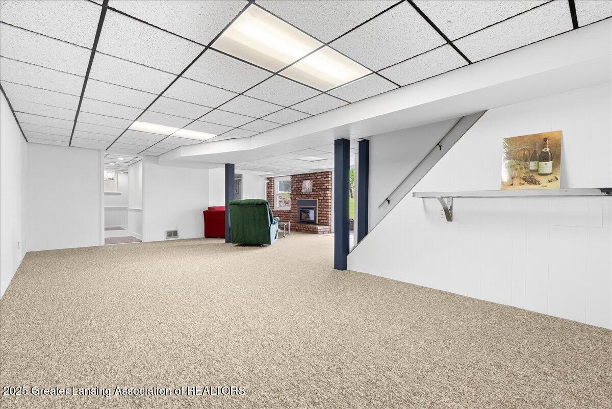 2805 North Stewart Road Charlotte, MI 48813 - Photo 28 of 41 36-Media Jett - 35