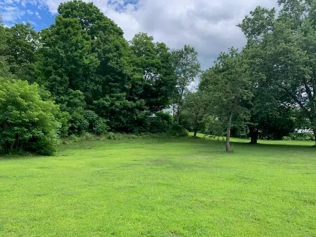 $169,000 | 71 South Windsor Street, Royalton, VT 05068