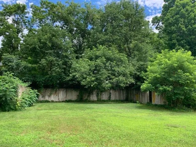 $169,000 | 71 South Windsor Street, Royalton, VT 05068