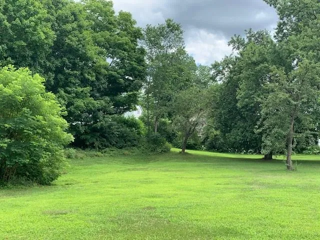 $169,000 | 71 South Windsor Street, Royalton, VT 05068