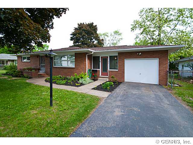 Exterior Front Welcome to 454 Wimbledon Road!