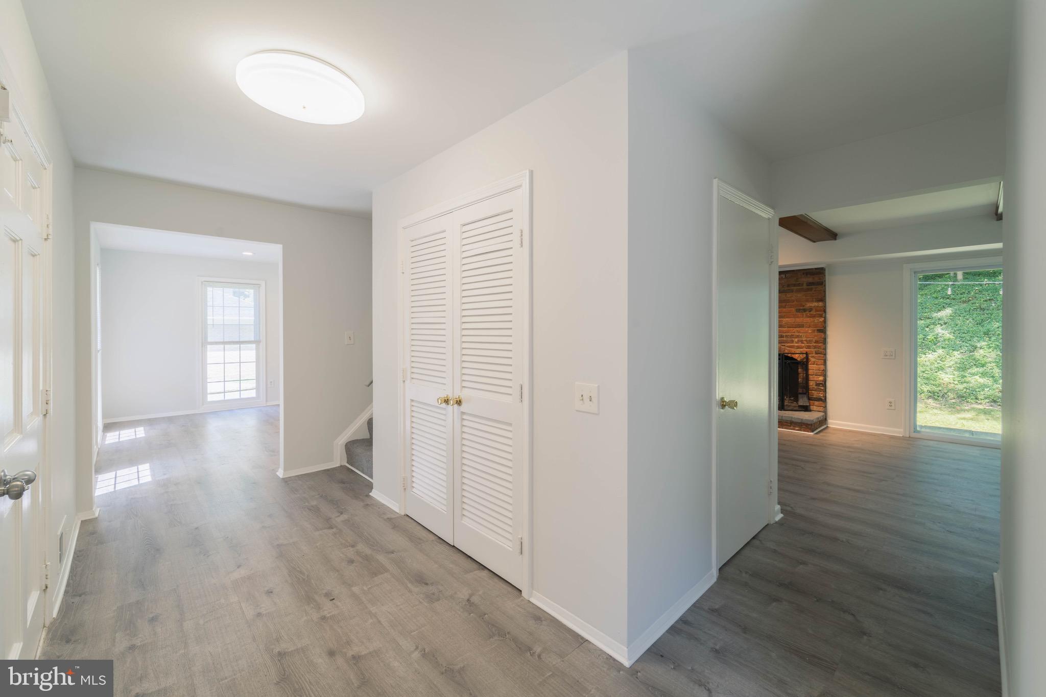 8611 Bells Mill Road Potomac, MD 20854 - Photo 11 of 61