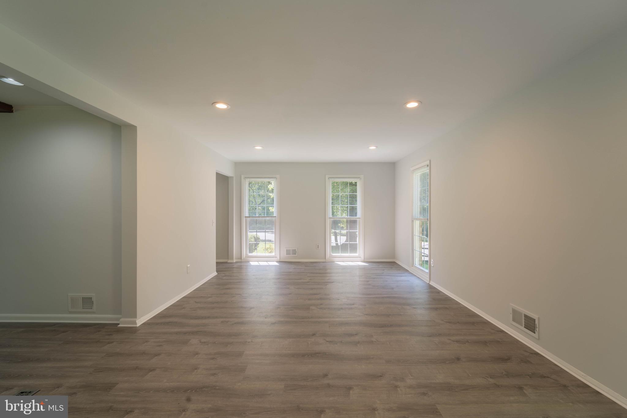 8611 Bells Mill Road Potomac, MD 20854 - Photo 15 of 61