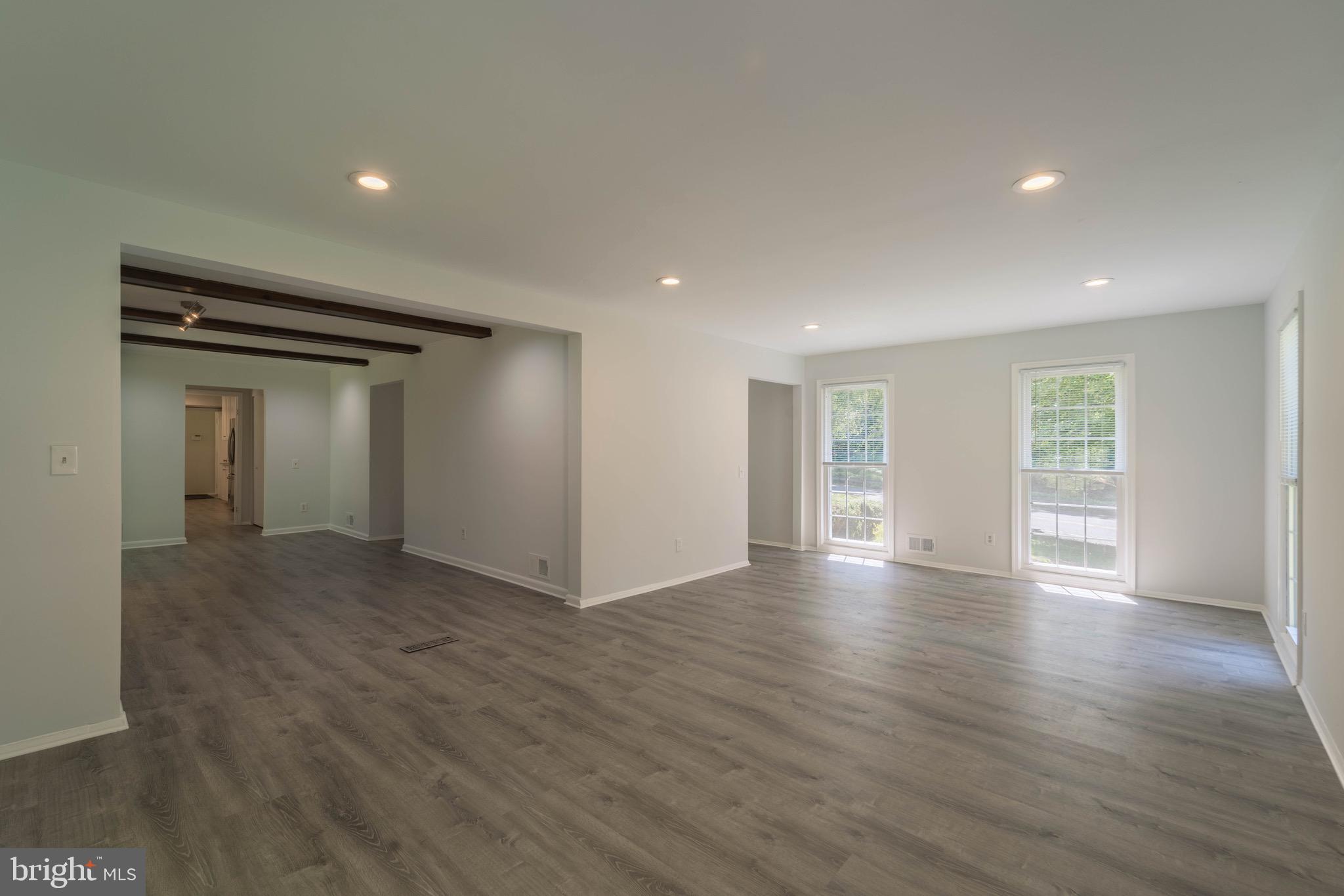 8611 Bells Mill Road Potomac, MD 20854 - Photo 16 of 61