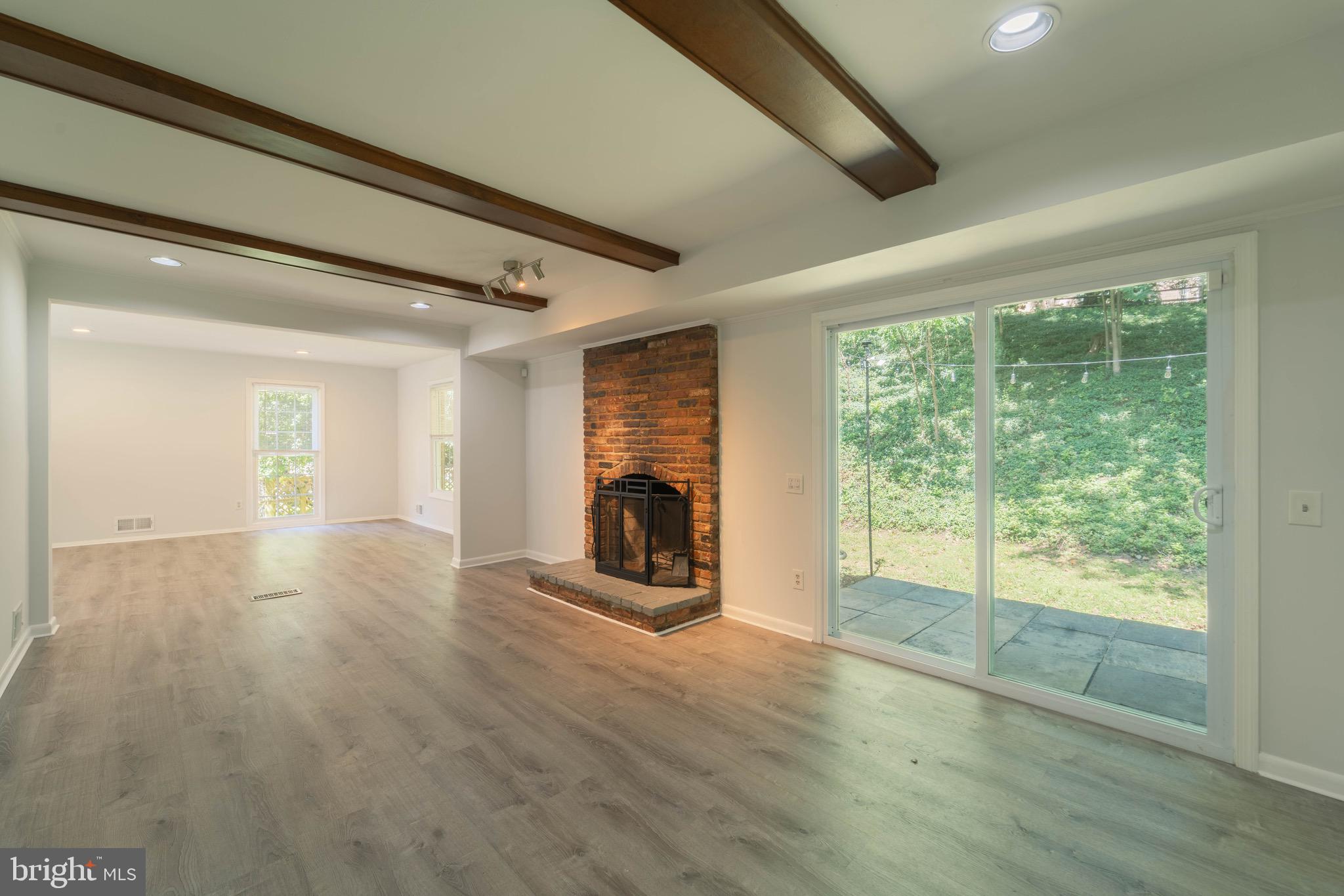 8611 Bells Mill Road Potomac, MD 20854 - Photo 19 of 61