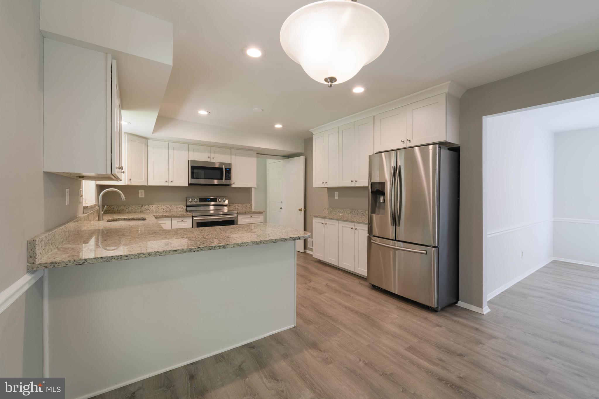 8611 Bells Mill Road Potomac, MD 20854 - Photo 24 of 61