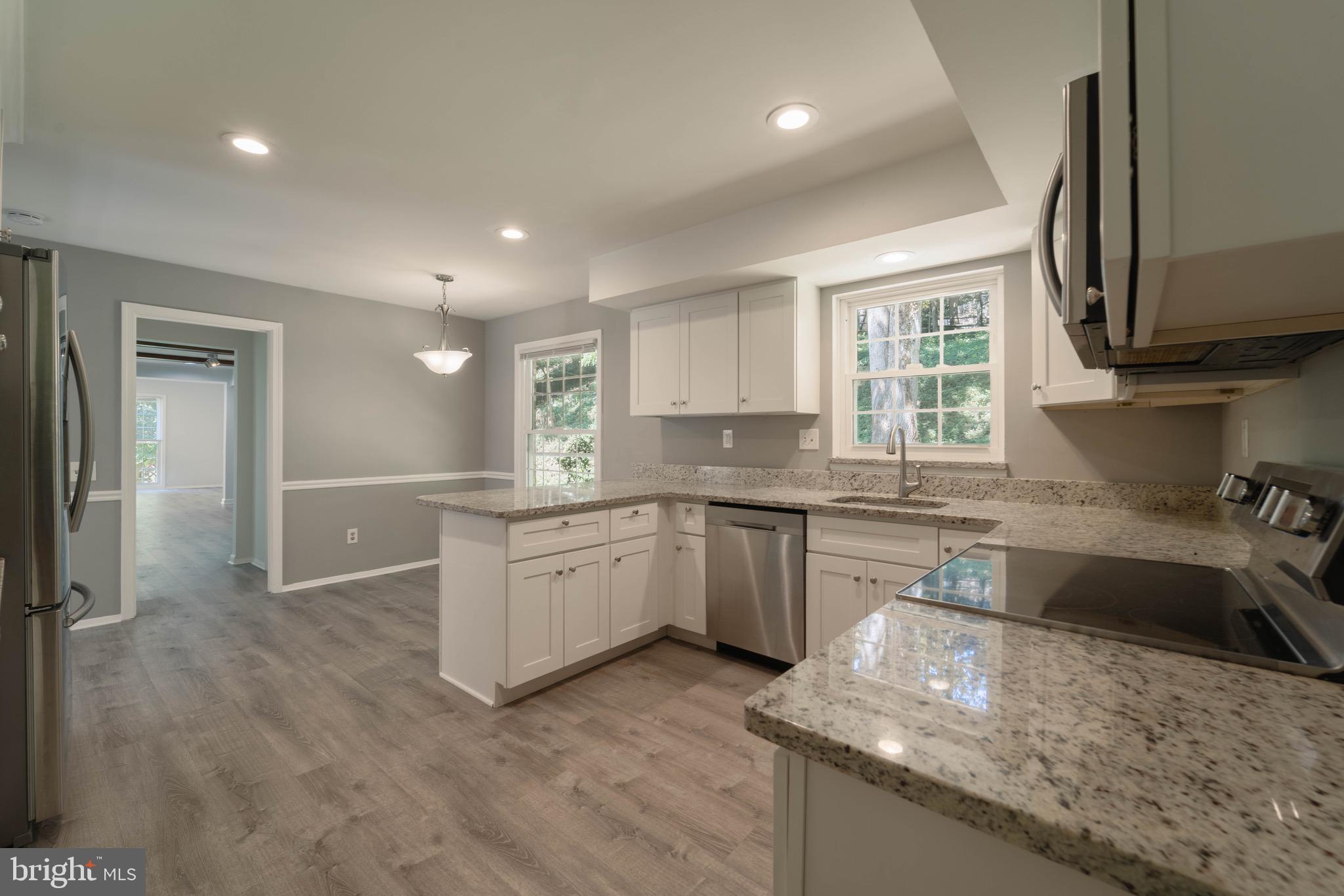 8611 Bells Mill Road Potomac, MD 20854 - Photo 29 of 61