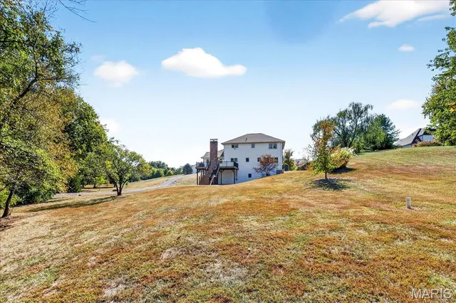 $549,000 | 3567 Sweet Briar Lane, Columbia, IL 62236