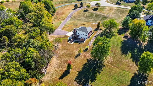 $549,000 | 3567 Sweet Briar Lane, Columbia, IL 62236