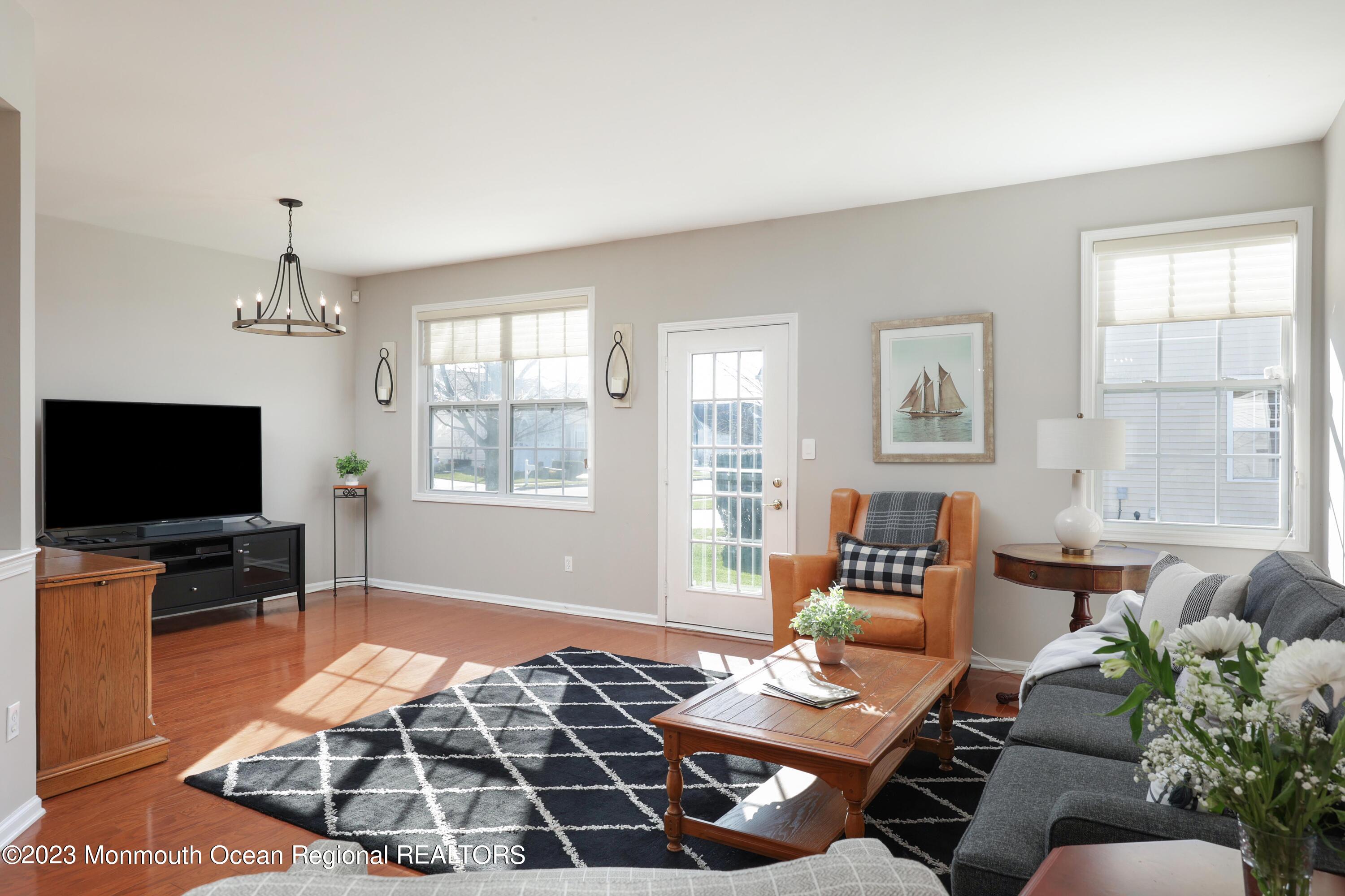 21 Silver Maple Lane Howell, NJ 07731 - Photo 10 of 30 758A4586