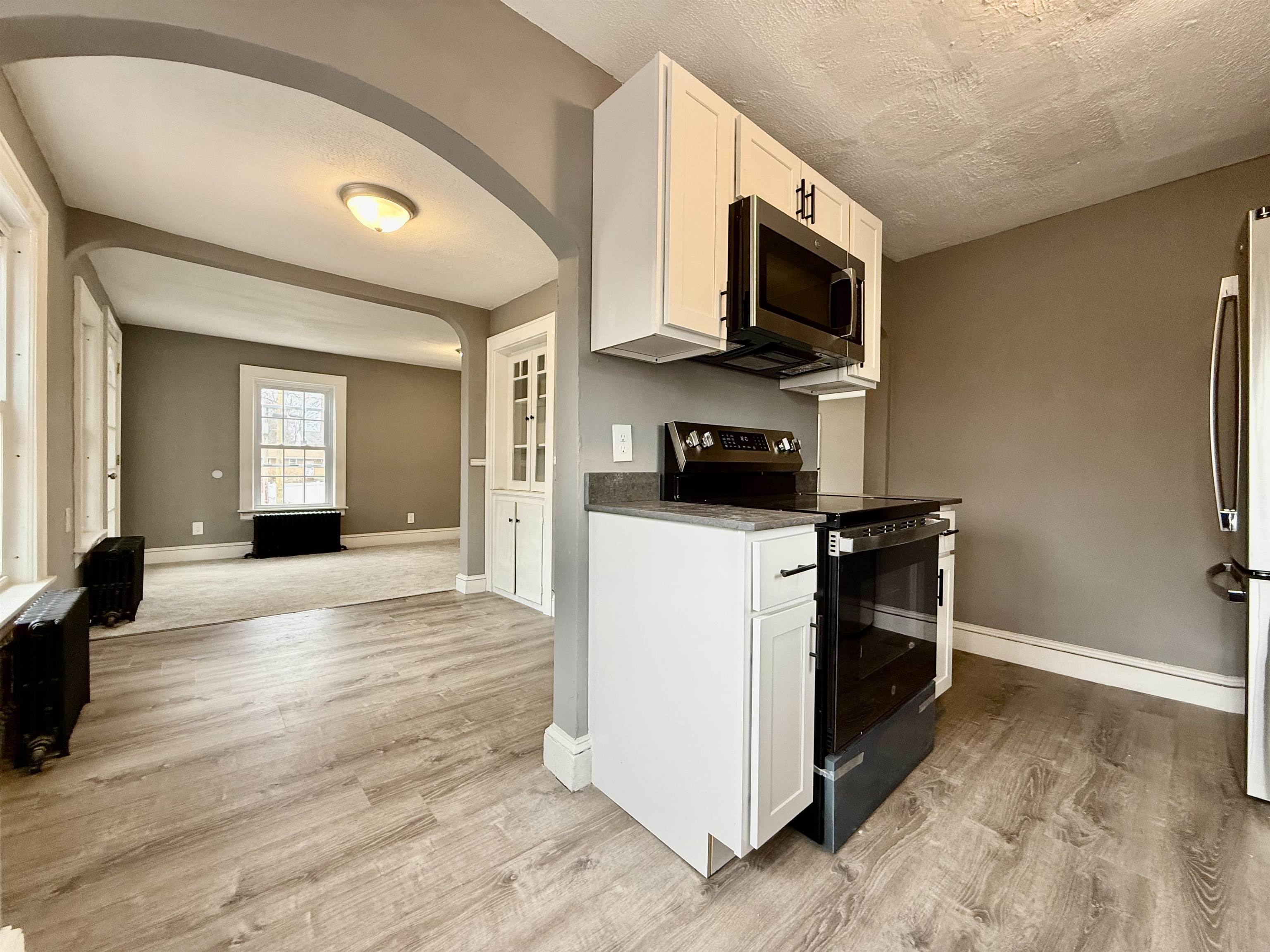 600 Spruce Street Manchester, NH 03103 - Photo 7 of 43