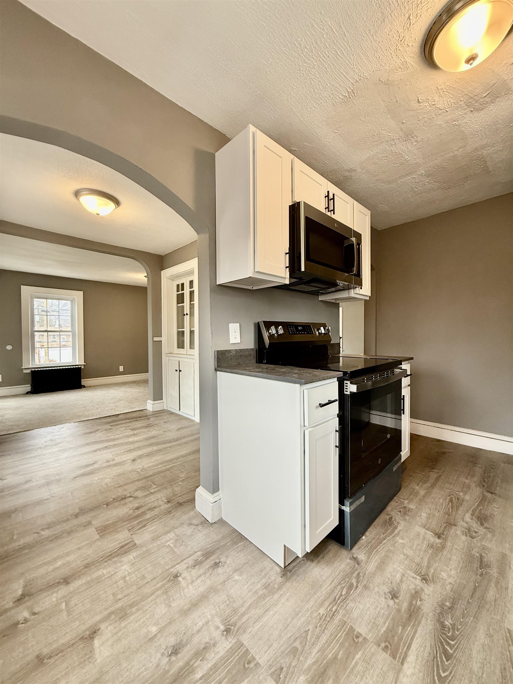 600 Spruce Street Manchester, NH 03103 - Photo 8 of 43