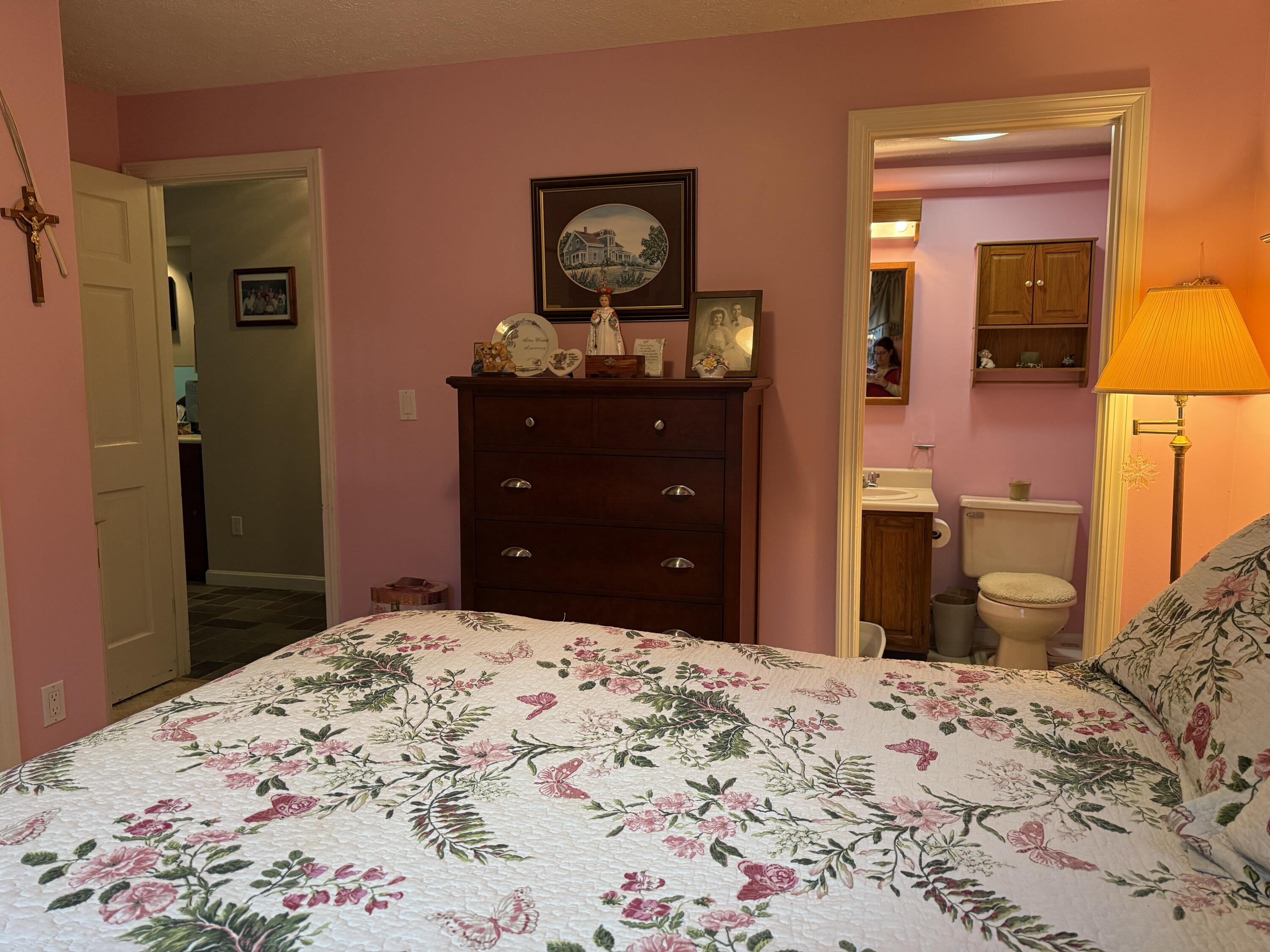 39 Albert Avenue, Unit 1 Augusta, ME 04330 - Photo 13 of 24 IMG_3475