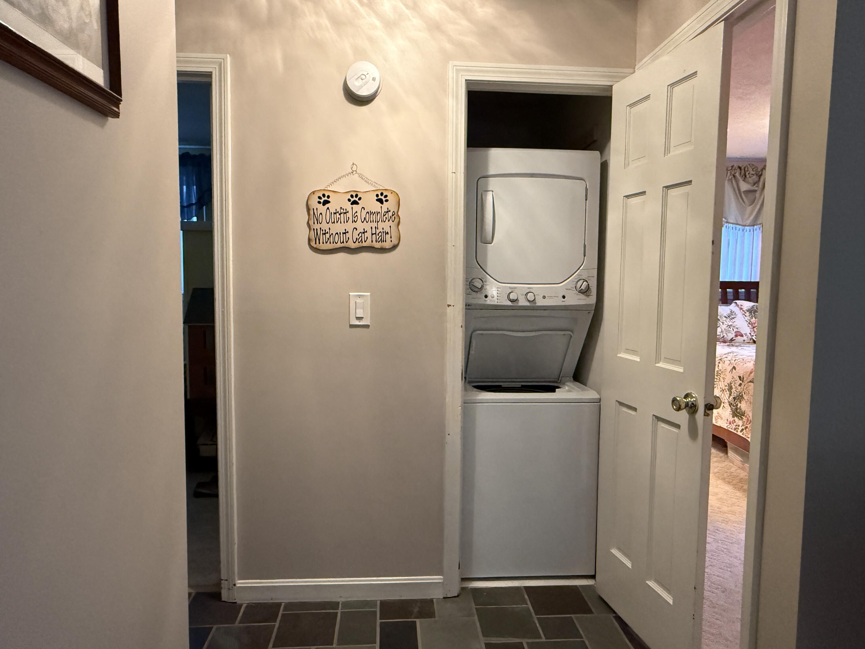 39 Albert Avenue, Unit 1 Augusta, ME 04330 - Photo 17 of 24 IMG_3480