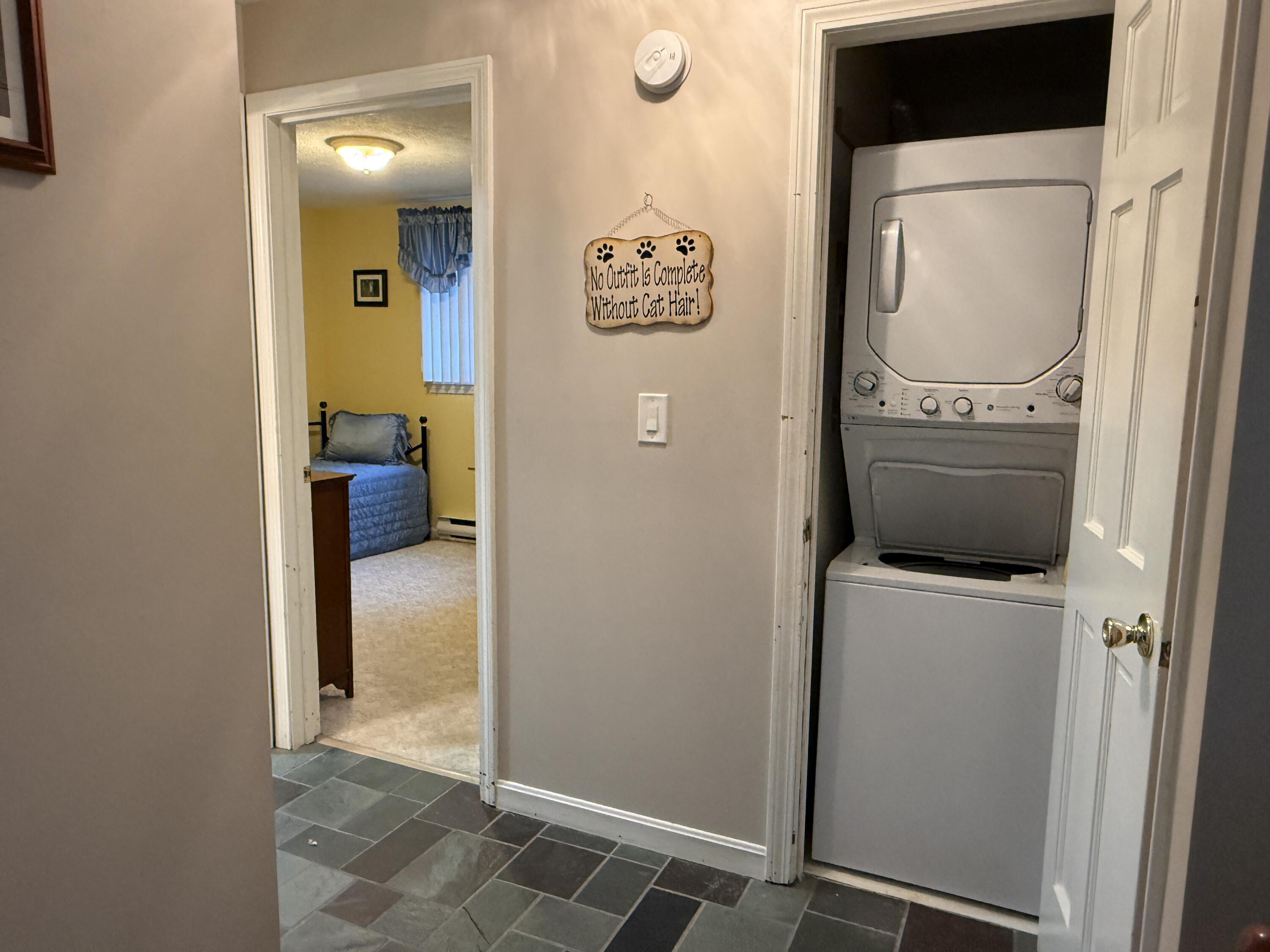 39 Albert Avenue, Unit 1 Augusta, ME 04330 - Photo 18 of 24 IMG_3496