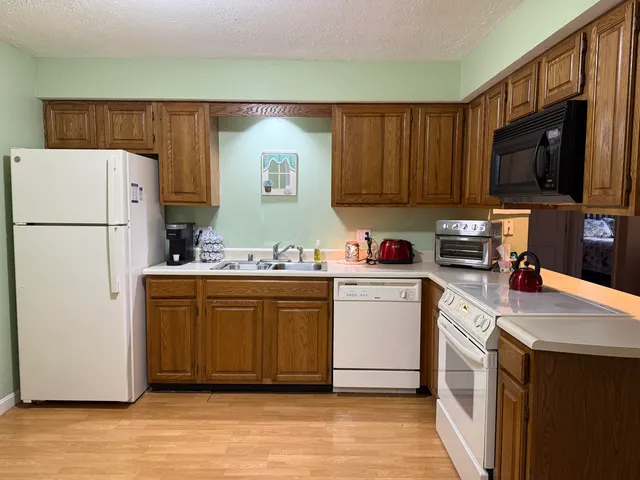 $185,000 | 39 Albert Avenue, Unit 1, Augusta, ME 04330