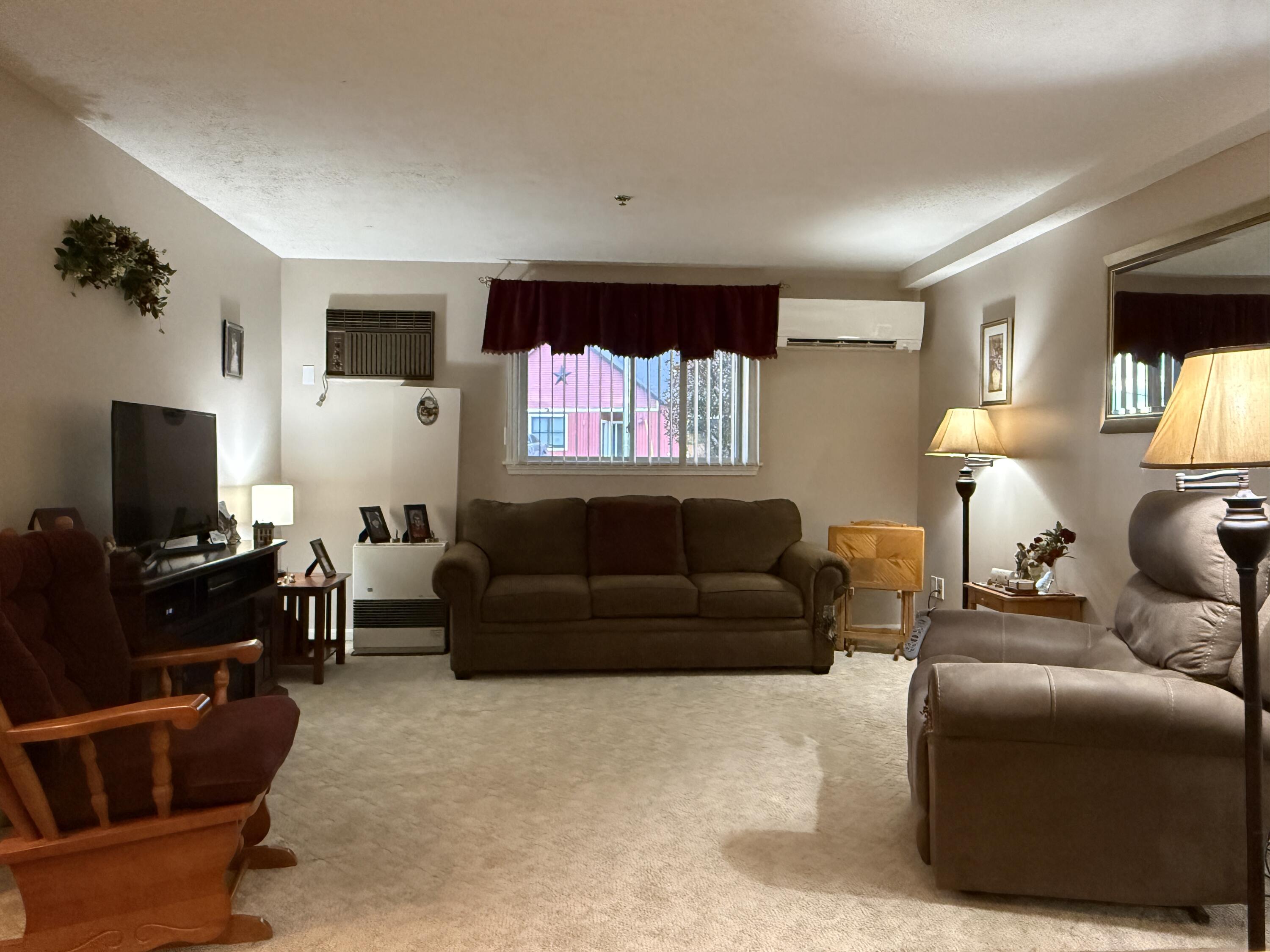 39 Albert Avenue, Unit 1 Augusta, ME 04330 - Photo 9 of 24 IMG_3489