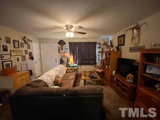 705 Warren Road Erwin, NC 28339 - Photo 3 of 21 Gallery Image 3