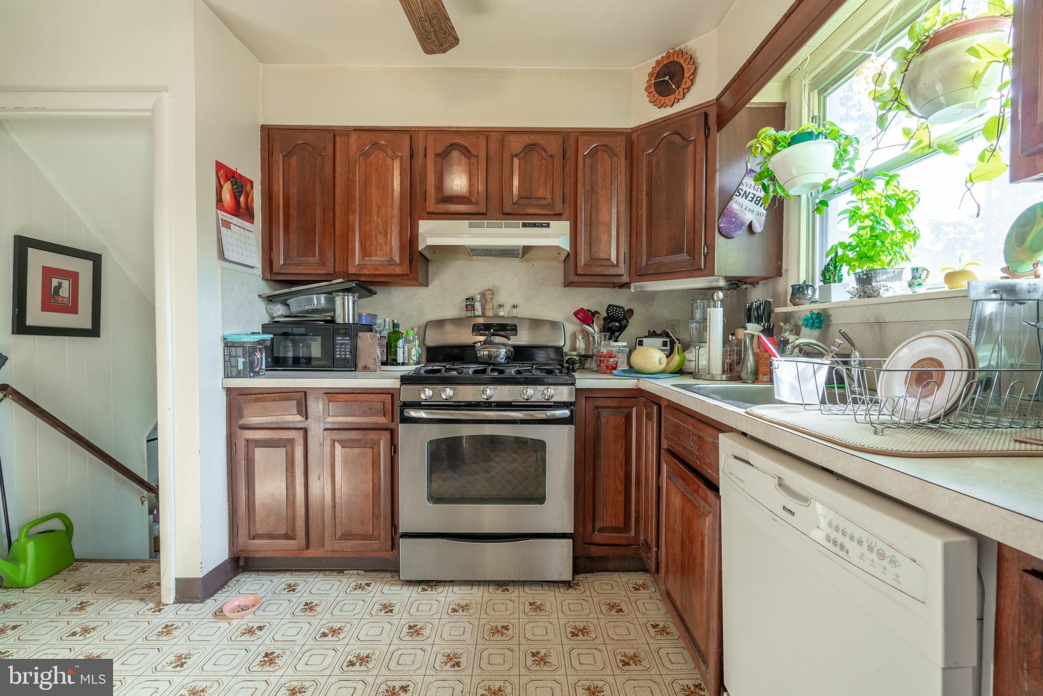 1336 Partridge Road Abington, PA 19001 - Photo 11 of 33 Gallery Image 11