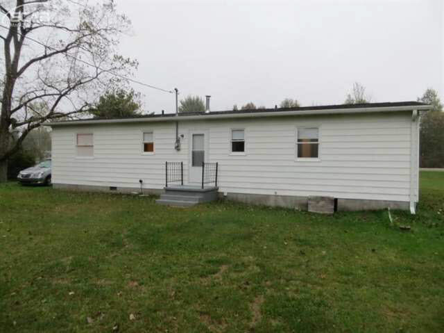 2068 Mertz Road Caro, MI 48723 - Photo 13 of 15 20450376-12.JPG