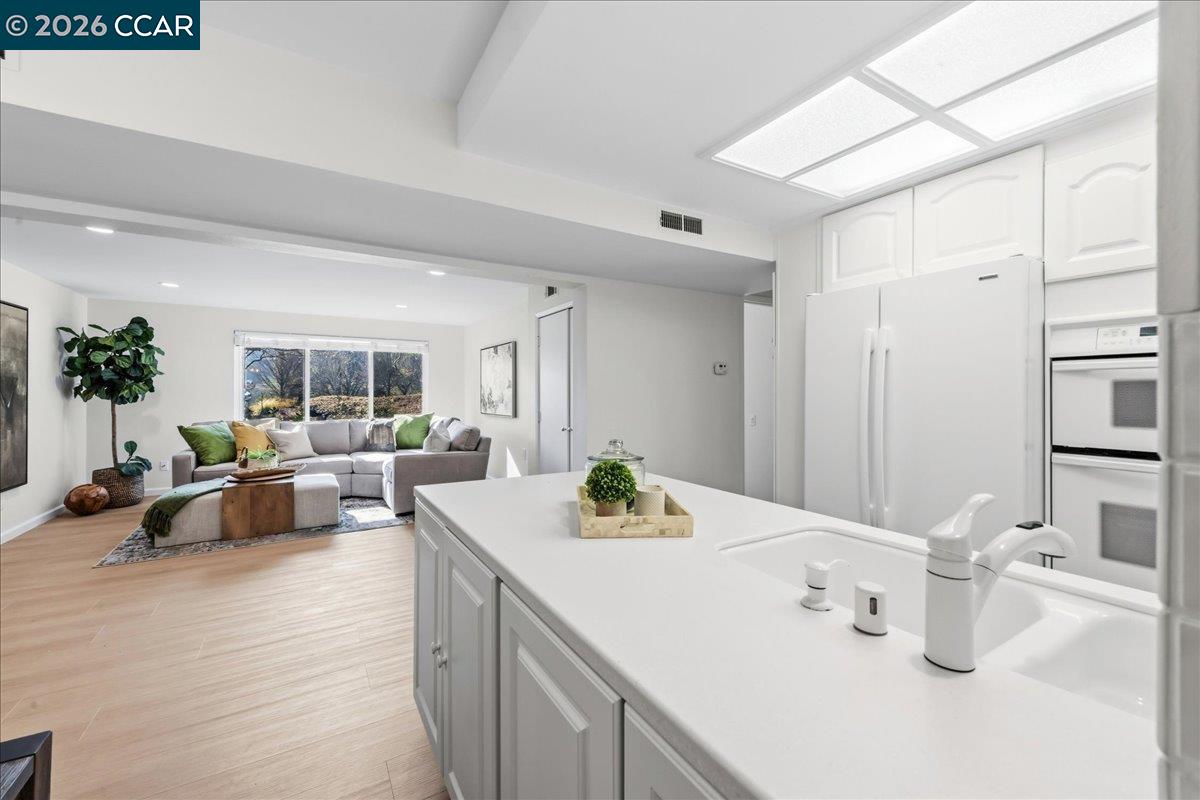 3001 Golden Rain Road, Unit 3 Walnut Creek, CA 94595 - Photo 19 of 48