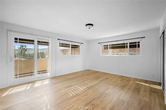 $3,500 | 1415 Cosmic Way, Unit 6, Glendale, CA 91201