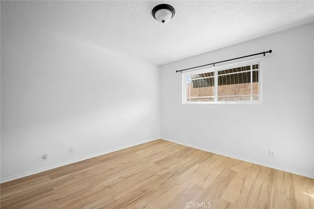 $3,500 | 1415 Cosmic Way, Unit 6, Glendale, CA 91201