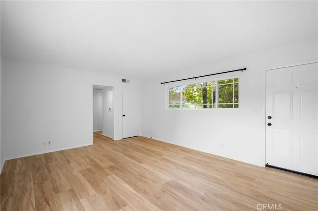 $3,500 | 1415 Cosmic Way, Unit 6, Glendale, CA 91201