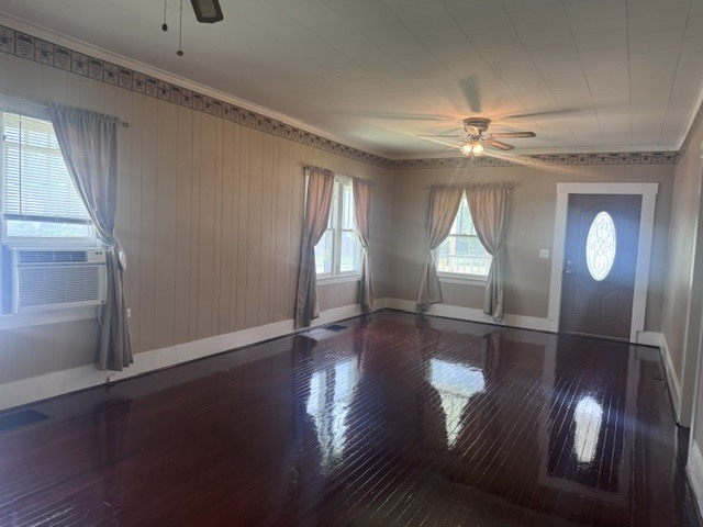 511 Lawrence Street Benton, IL 62812 - Photo 5 of 9