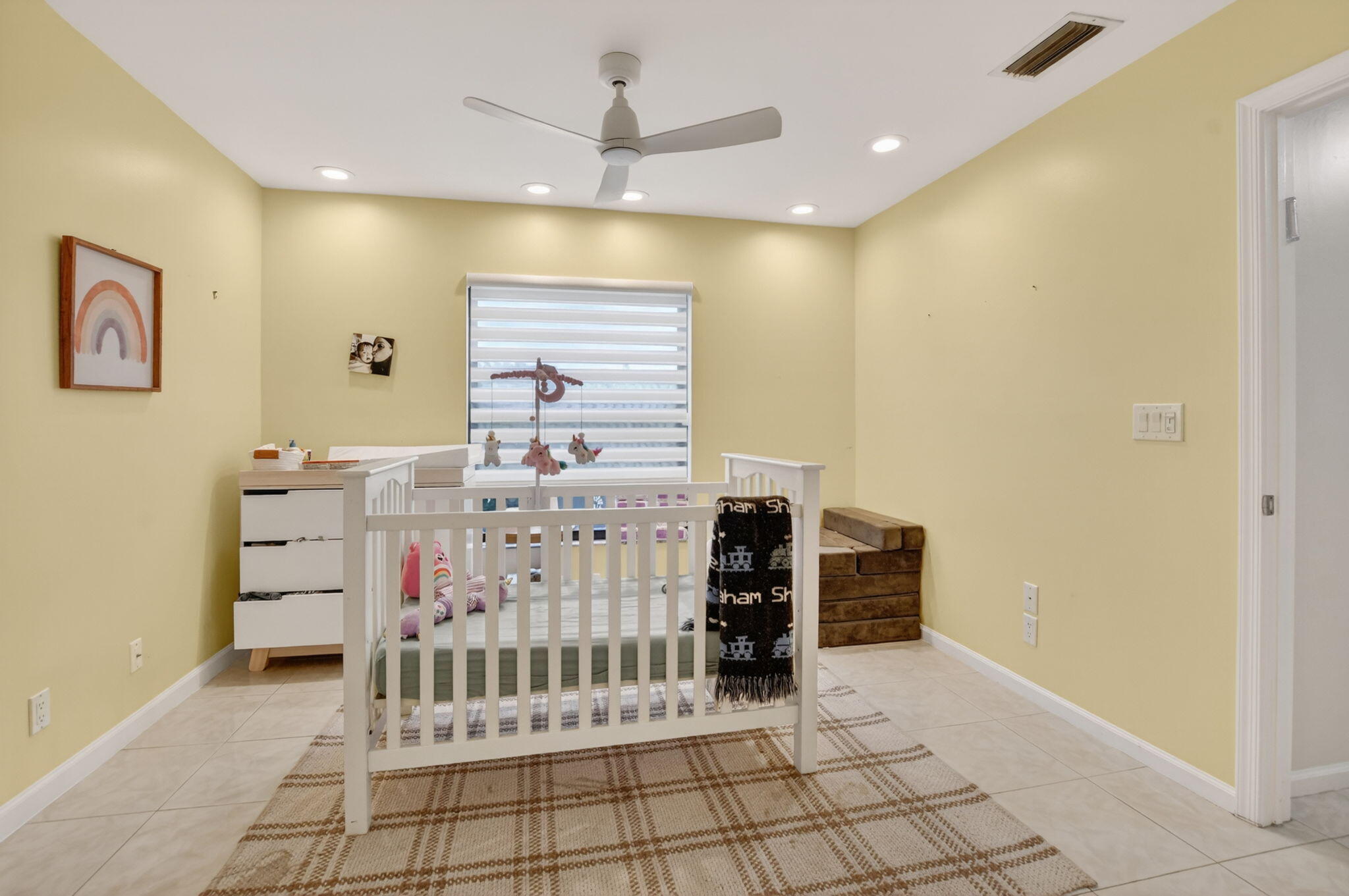 10065 Camelback Lane Boca Raton, FL 33498 - Photo 32 of 48 46-web-or-mls-DSC_2294