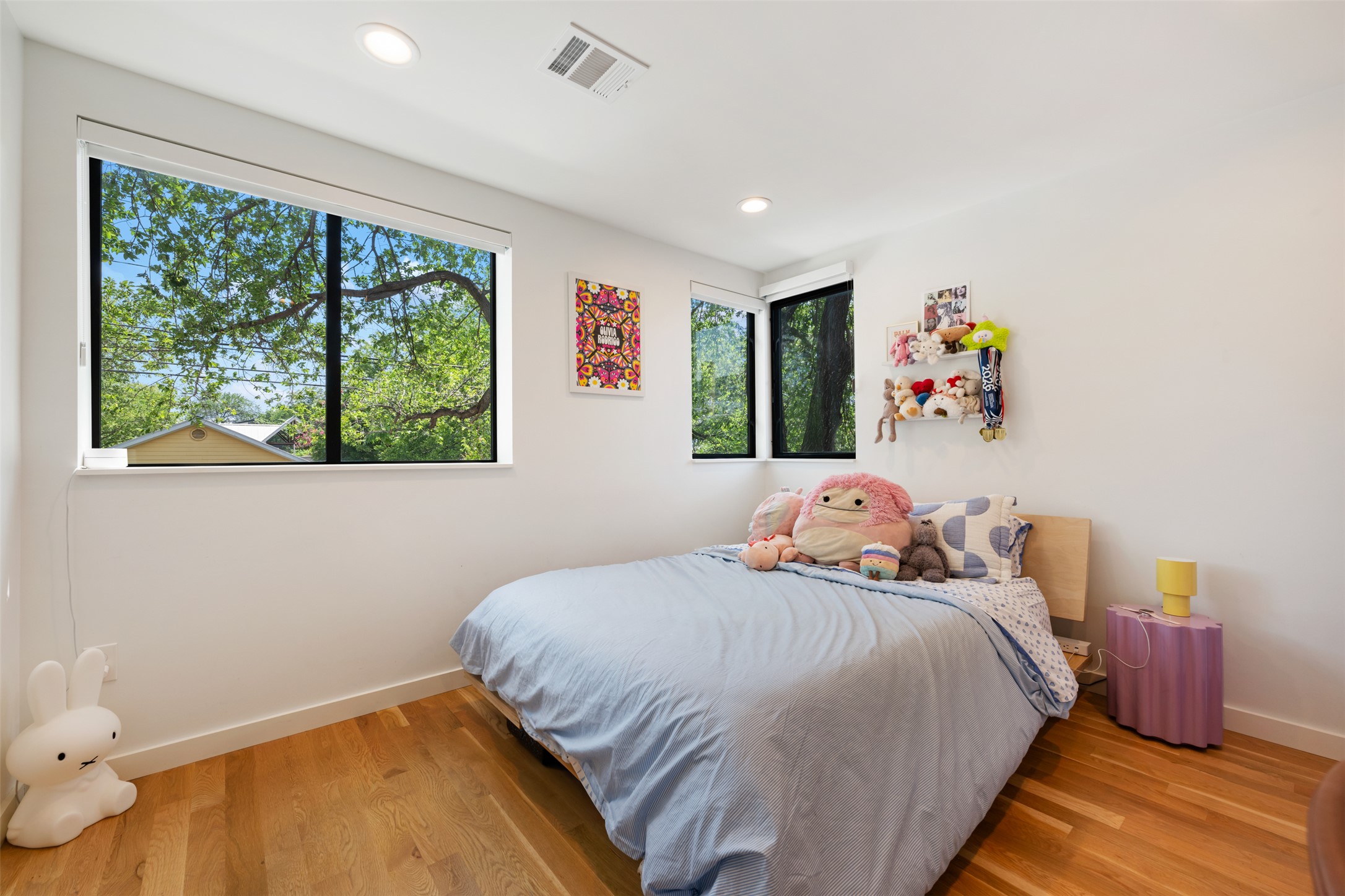 1114 East 3rd Street, Unit 1 Austin, TX 78702 - Photo 29 of 39