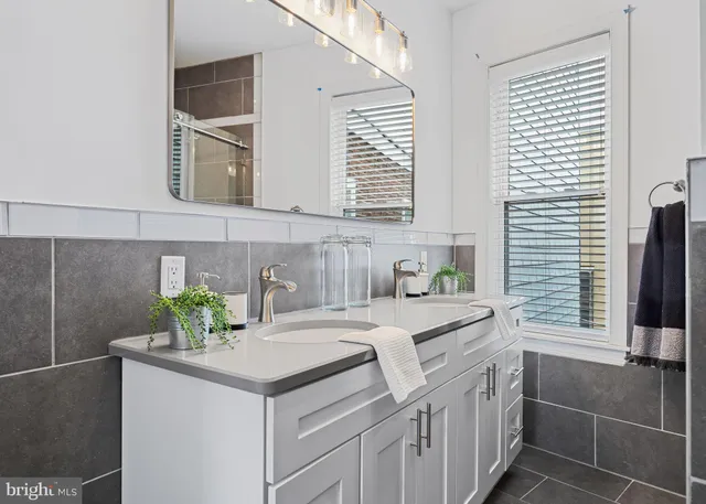 $524,900 | 1303 North 27th Street, Philadelphia, PA 19121