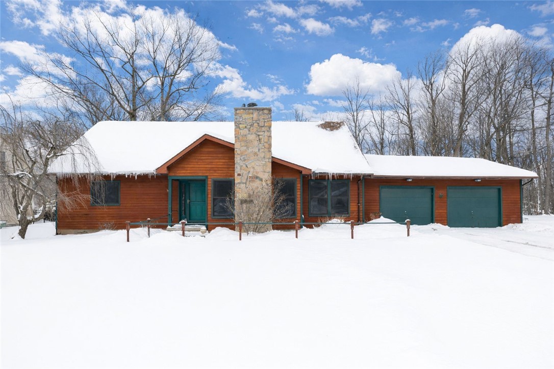 Welcome to 237 Hollybrook!