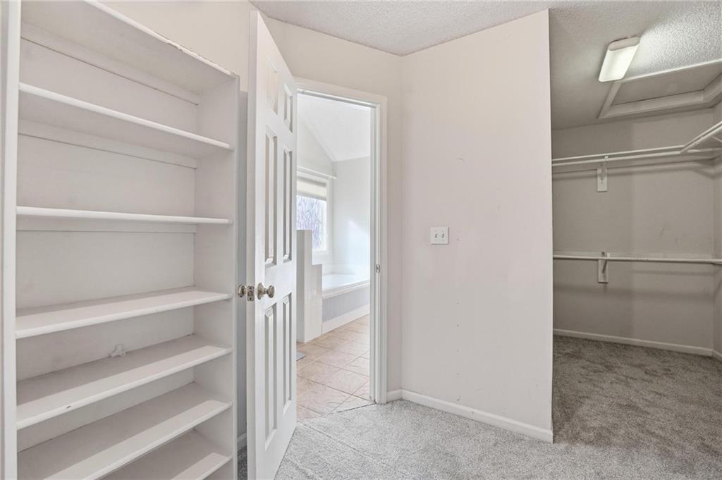 12930 South Summit Street Olathe, KS 66062 - Photo 32 of 58