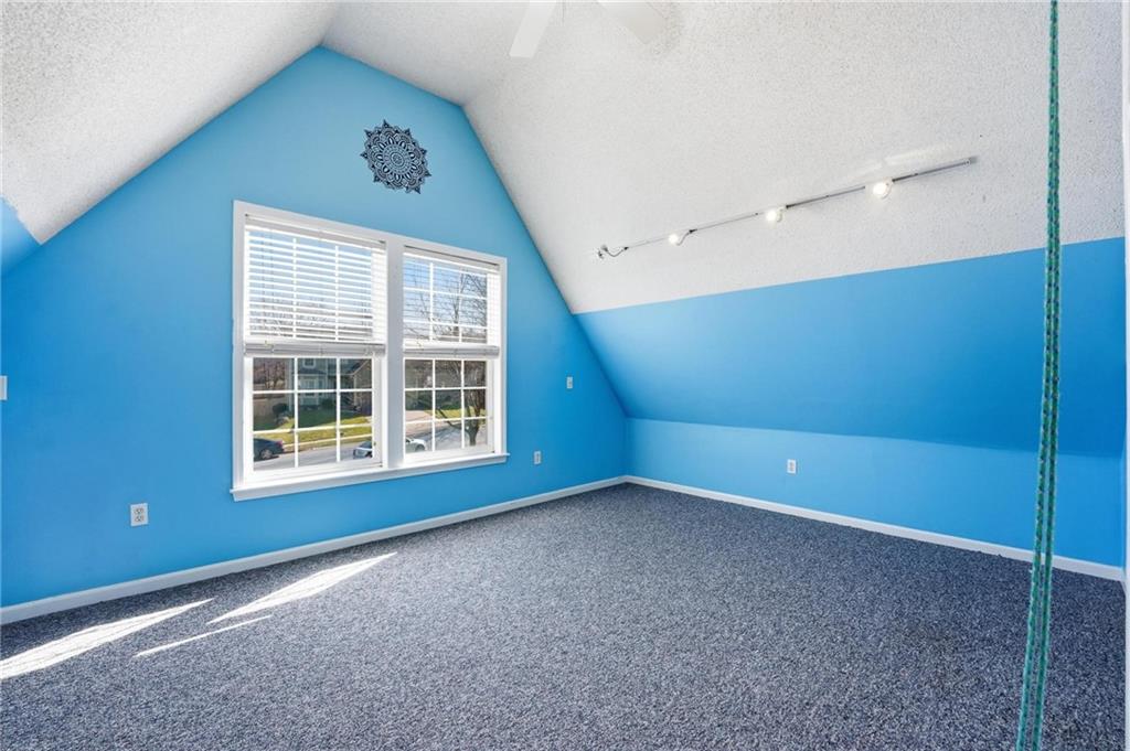 12930 South Summit Street Olathe, KS 66062 - Photo 33 of 58