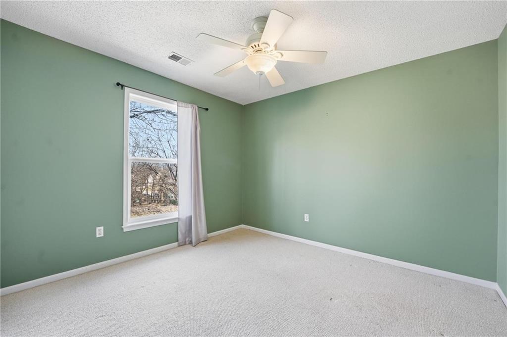 12930 South Summit Street Olathe, KS 66062 - Photo 39 of 58