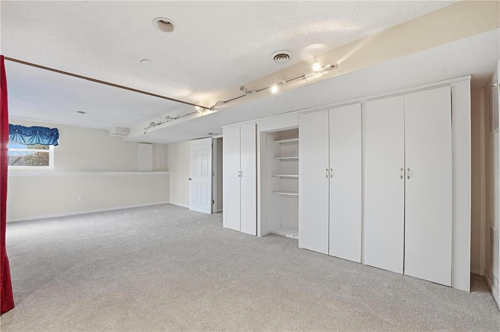 12930 South Summit Street Olathe, KS 66062 - Photo 43 of 58