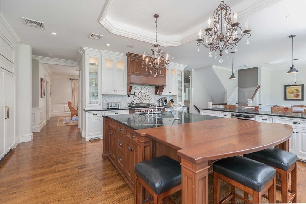 40 Westerly Road Weston, MA 02493 - Photo 11 of 37