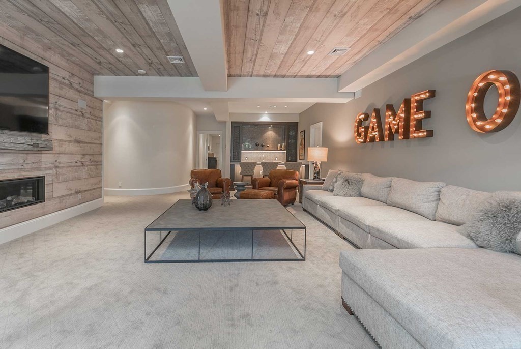 40 Westerly Road Weston, MA 02493 - Photo 20 of 37