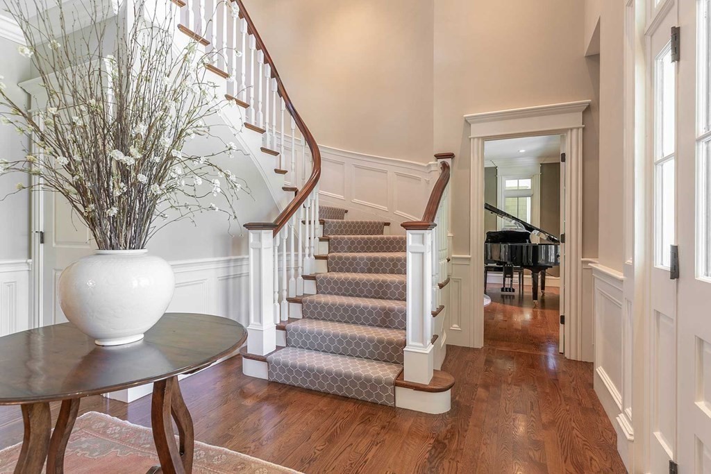 40 Westerly Road Weston, MA 02493 - Photo 8 of 37