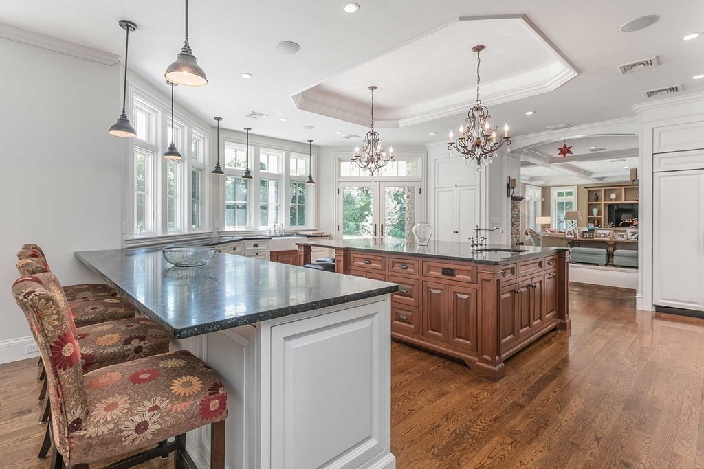 40 Westerly Road Weston, MA 02493 - Photo 10 of 37