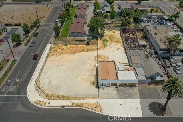 $999,000 | 2350 Main Street, Riverside, CA 92501
