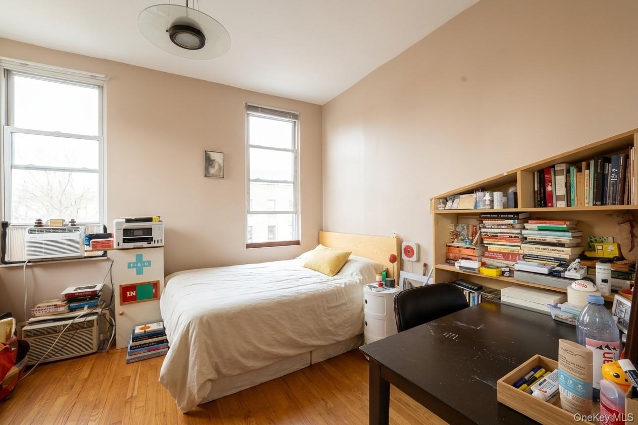 60-02 68th Road Queens, NY 11385 - Photo 5 of 18 Gallery Image 5