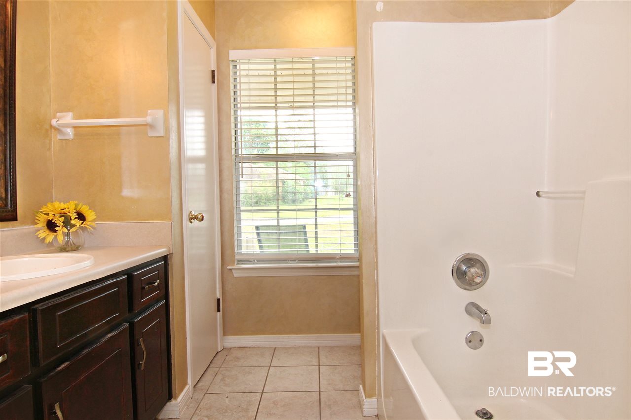 9440 Yorktowne Way Mobile, AL 36695 - Photo 18 of 19
