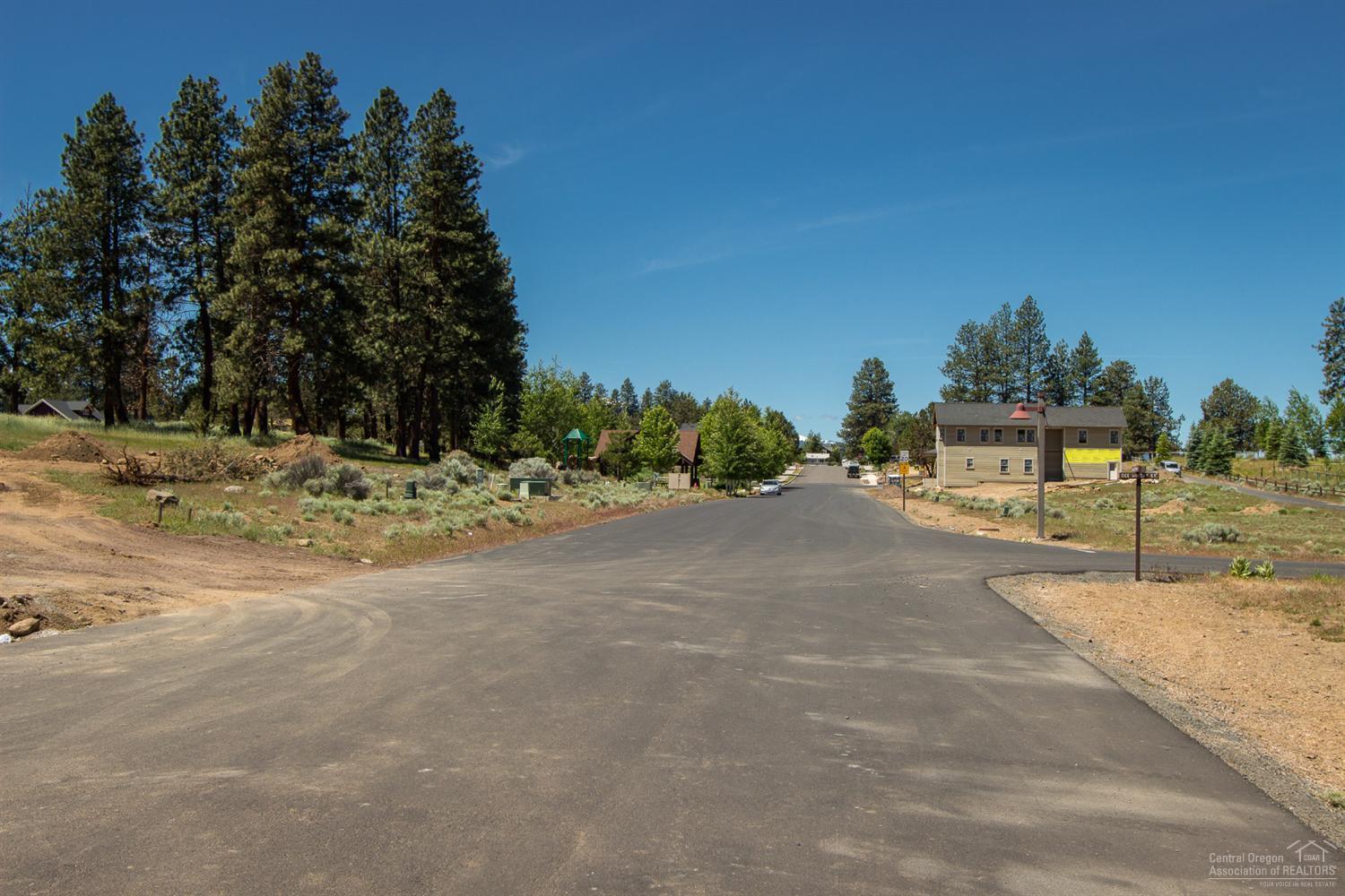 369 North Rope Place Sisters, OR 97759 - Photo 14 of 14 Additional Photo