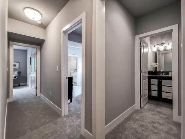 $949,900 | 7003 North Polk Avenue, Kansas City, MO 64151