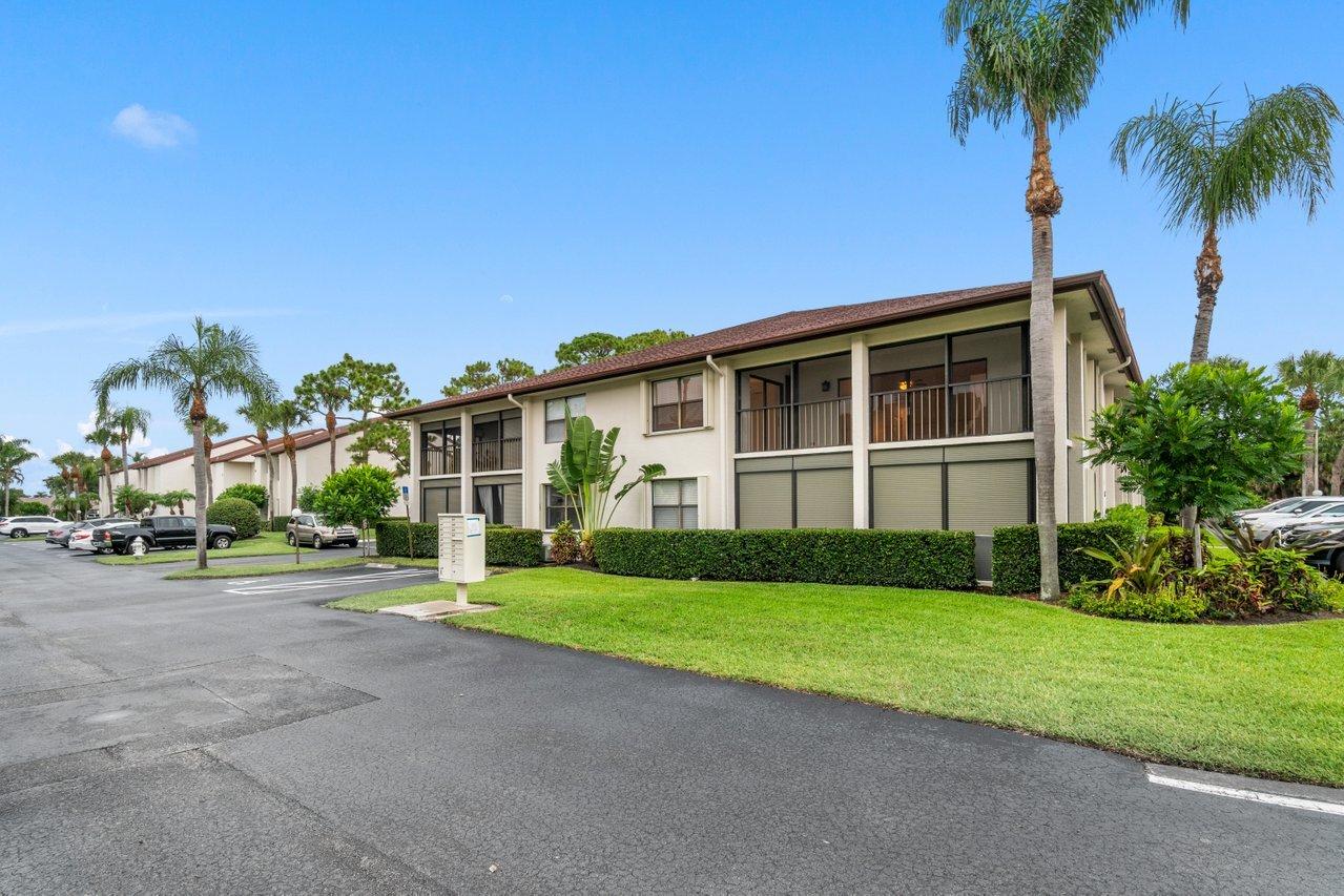 1102 Wingfoot Drive, Unit C Jupiter, FL 33458 - Photo 29 of 29 029-1102WingfootDrive-Jupiter-FL-33458-S